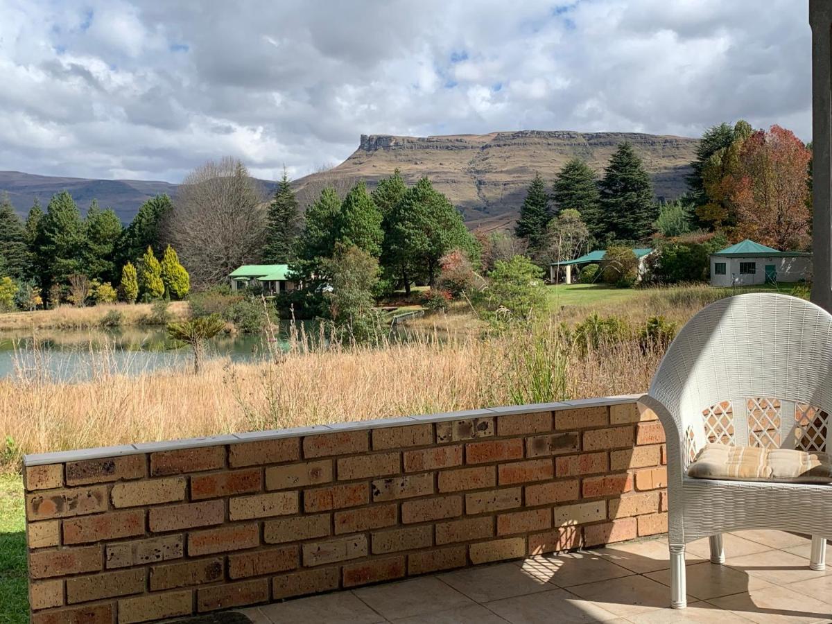 Appartamento Brackenburn Trout And Trail Retreat Elandskop Esterno foto