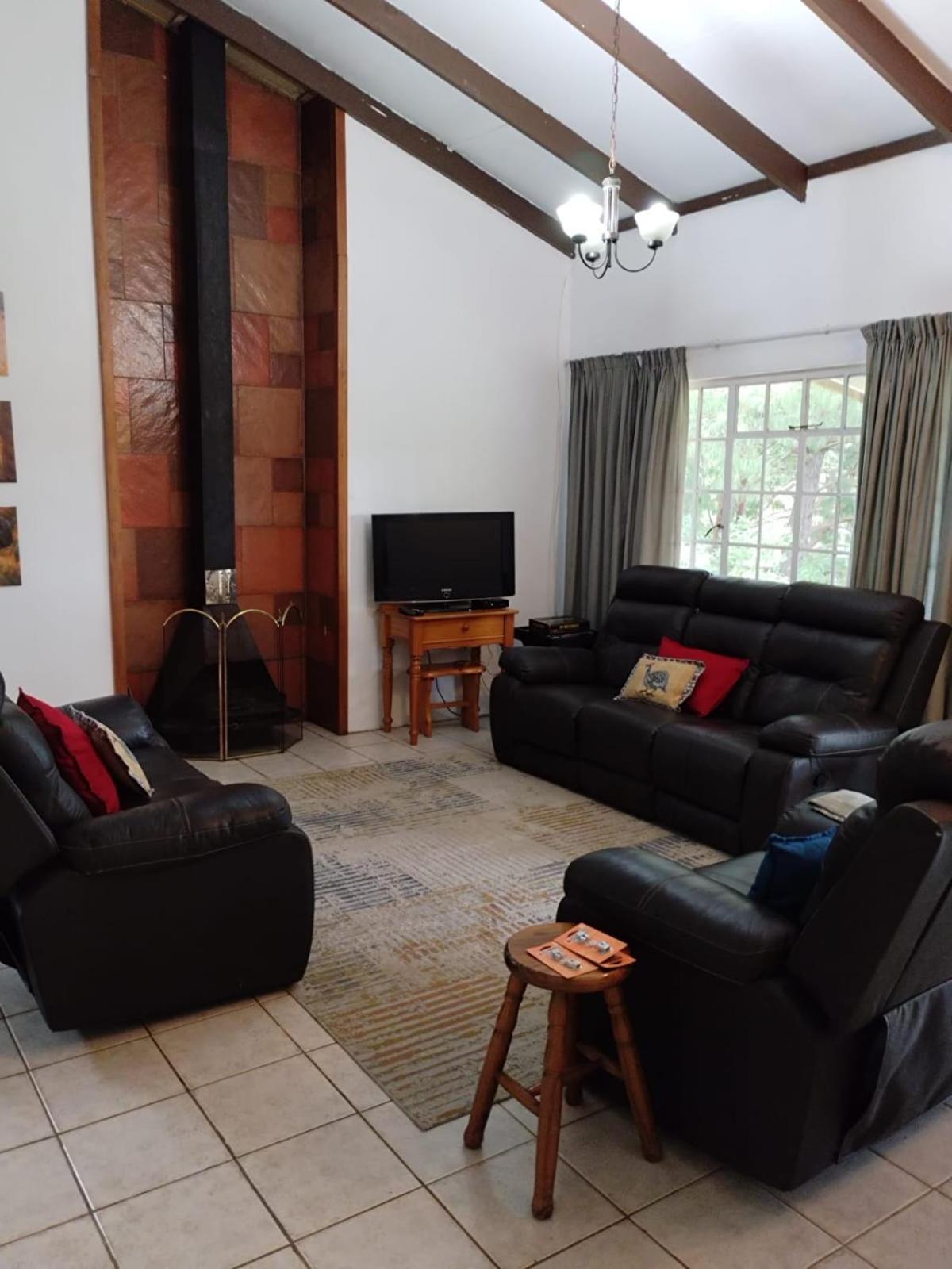 Appartamento Brackenburn Trout And Trail Retreat Elandskop Esterno foto